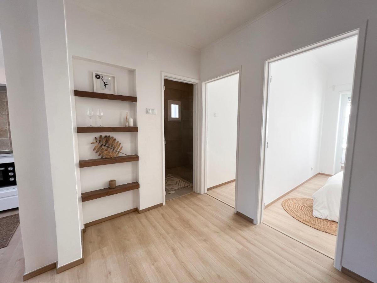 Capitao Ribeiro Surf House Apartment Costa de Caparica Ngoại thất bức ảnh